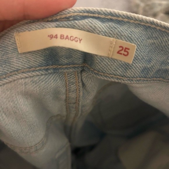 Levi’s Ripped Jeans! - Picture 3 of 3